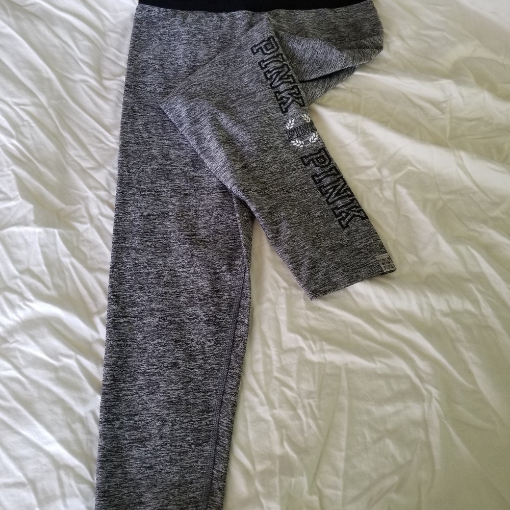 PINK ultimate capris grey size L